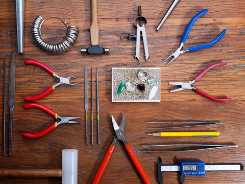 Intensive Beginners Jewellery Making Short Course - Tourism Cairns 0