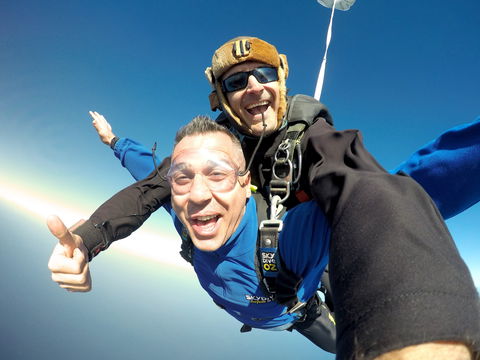 Skydive Bourke - Tourism Cairns 2