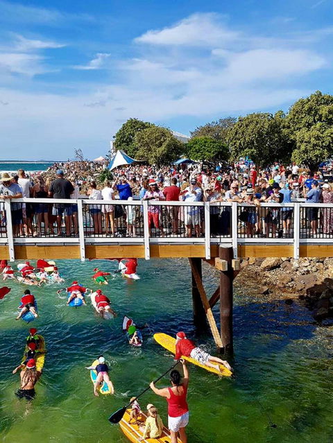 The Crescent Head Santa Surf - Tourism Cairns 0