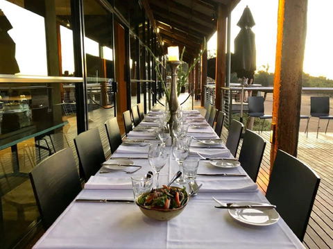 Father's Day Lunch At Holmesglen At Eildon - Tourism Cairns 1