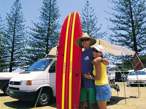 Malibu Classic - Tourism Cairns 0