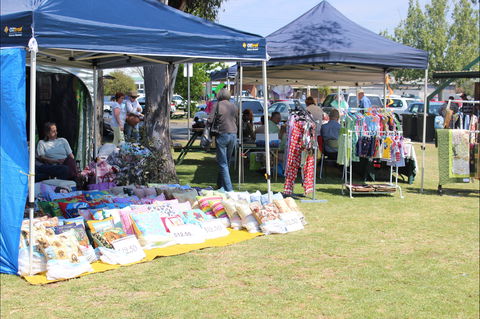 Markets By The Sub - Tourism Cairns 0