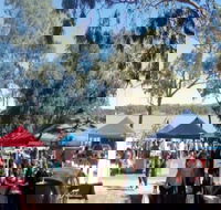 Markets by the Lake - Tourism Cairns