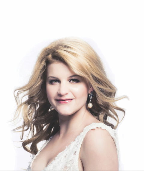 Mirusia: A Salute To The Seekers And Classics - Tourism Cairns 0