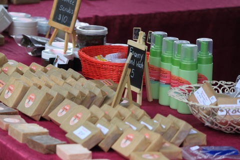 QCWA Sunday Markets Charters Towers - Tourism Cairns 0