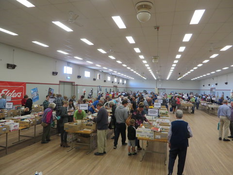 Rotary Club Of Wagga Wagga - Book Fair - Tourism Cairns 1