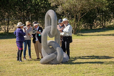 Sculpture For Clyde - Outdoor Exhibition - Tourism Cairns 0
