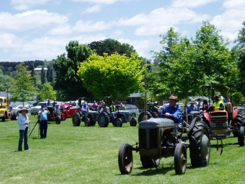 Southern Tablelands Vintage Farm Field Days - Tourism Cairns 0