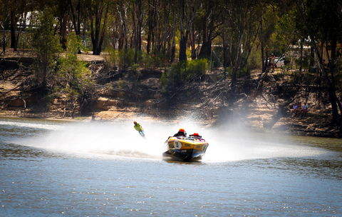 Southern 80 - Tourism Cairns 0