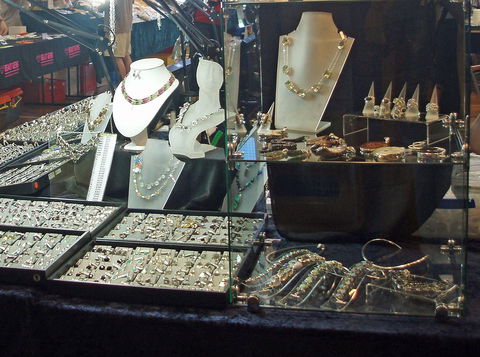 Toowoomba Gemfest - Gems And Jewellery - Tourism Cairns 0