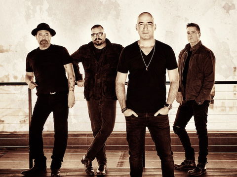 Under The Southern Stars - Gosford - Tourism Cairns 0