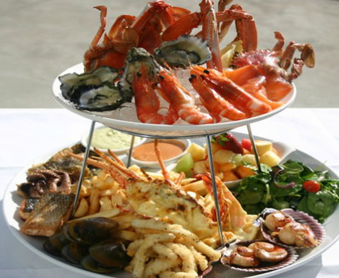 Aquarius Seafood Restaurant - Tourism Cairns 0