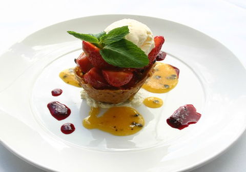 Aquarius Seafood Restaurant - Tourism Cairns 1