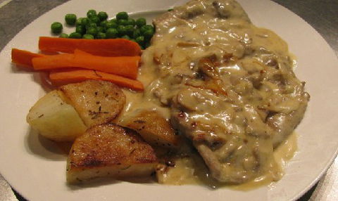 Belmonte's Italian Cuisine - Tourism Cairns 3