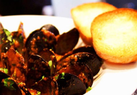 Papa's Trattoria - Tourism Cairns 1