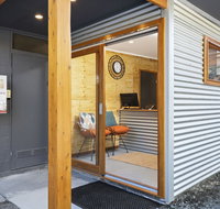 North Pier Hotel - Tourism Cairns
