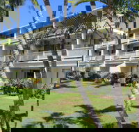 Beachfront Terraces - Tourism Cairns
