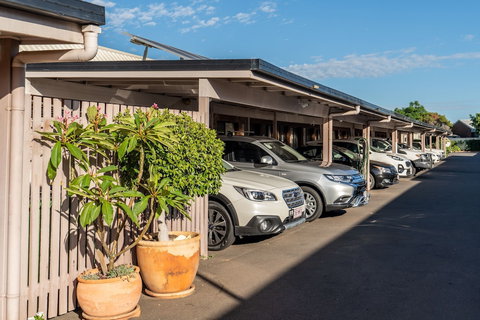 Country Pathfinder Motor Inn - Tourism Cairns 5