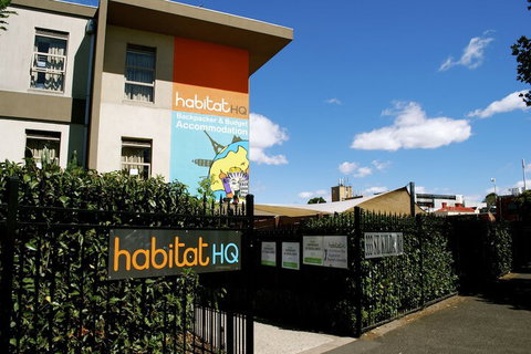 Habitat HQ - Hostel - Tourism Cairns 1