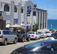 Ocean Beach Hotel - Tourism Cairns