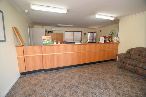 Sandown Heritage Motel - Tourism Cairns 3