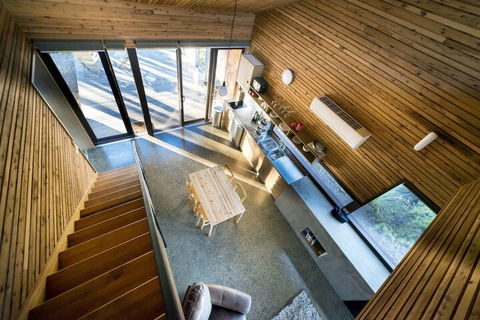 DULC Cabins - Tourism Cairns 3