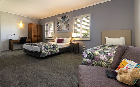Coachman's Inn Warwick - Tourism Cairns 5