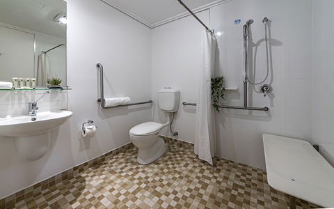 Coachman's Inn Warwick - Tourism Cairns 4