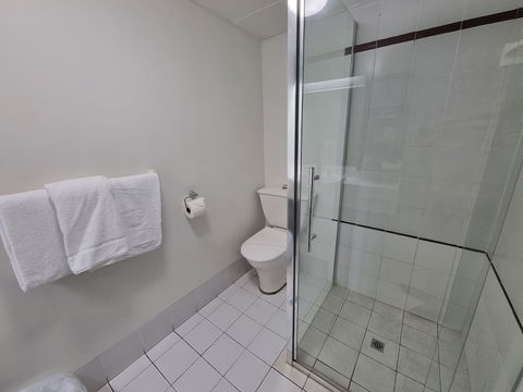 Nelson Towers Motel & Apartments - Tourism Cairns 5