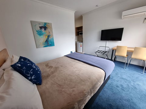 Nelson Towers Motel & Apartments - Tourism Cairns 6