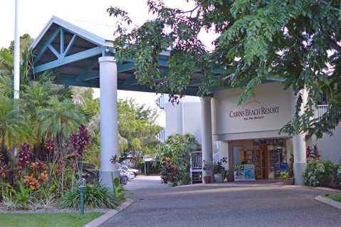 Cairns Beach Resort - Tourism Cairns 3