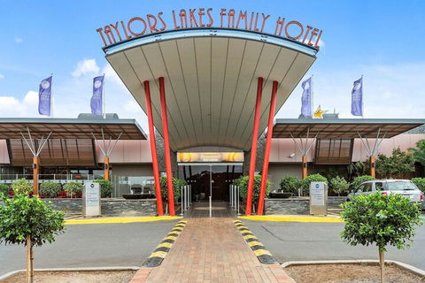Quality Hotel Taylors Lakes - Tourism Cairns 3