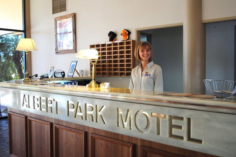 Albert Park Motor Inn - Tourism Cairns 3