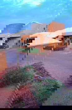 Mud Hut Motel - Tourism Cairns 4