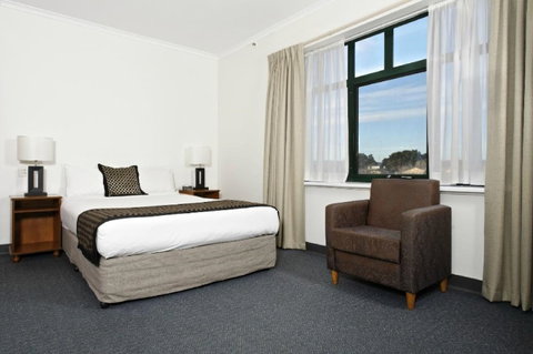 BreakFree Directors Studio - Tourism Cairns 2