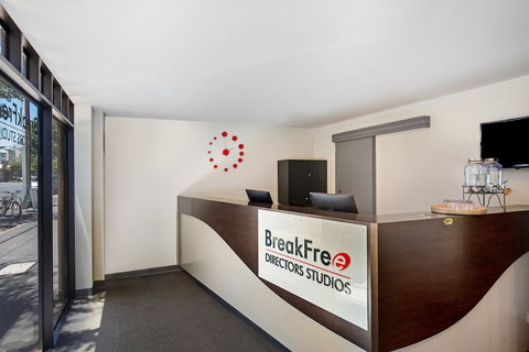 BreakFree Directors Studio - Tourism Cairns 0