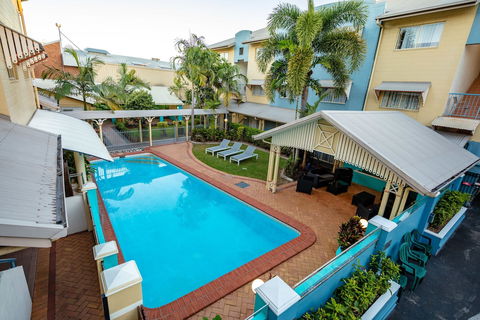 Cairns Queens Court - Tourism Cairns 5