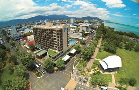 Pacific Hotel Cairns - Tourism Cairns 2