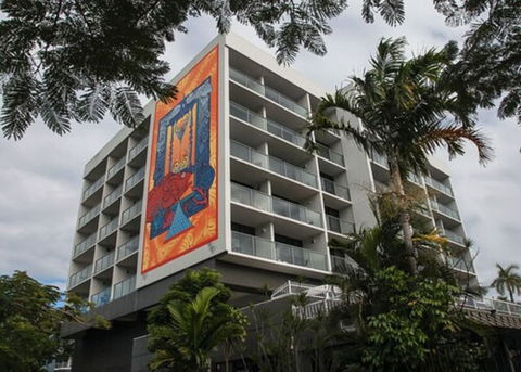 Cairns Plaza Hotel - Tourism Cairns 0