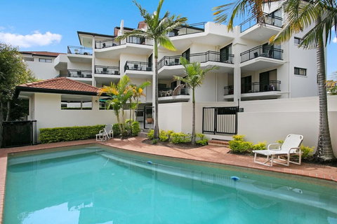 Windsurfer Resort - Tourism Cairns 1