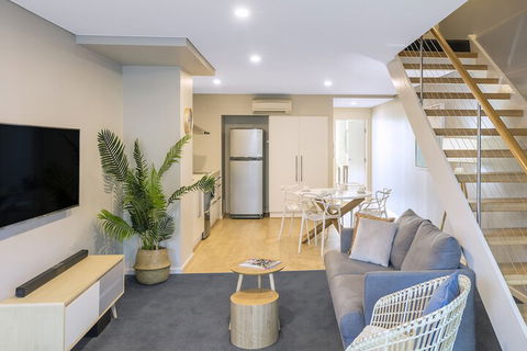Oaks Nelson Bay Lure Suites - Tourism Cairns 6