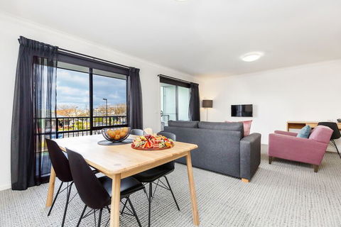 Quest Sale - Tourism Cairns 5