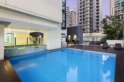 Oaks Brisbane On Charlotte Suites - Tourism Cairns 4