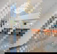 Tweed Ultima - Tourism Cairns