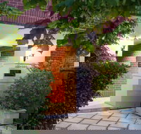 Majestic Tynte Street Apartments - Tourism Cairns