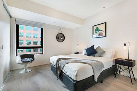 Corporate Keys - Gallery Towers - Tourism Cairns 5