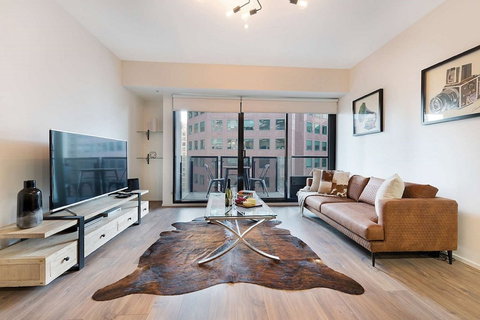 Corporate Keys - Gallery Towers - Tourism Cairns 4