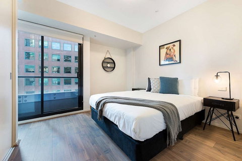 Corporate Keys - Gallery Towers - Tourism Cairns 2