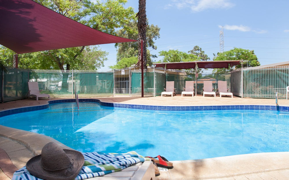 Caversham WA Tourism Cairns