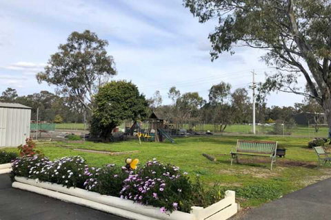 Wattle Motel - Tourism Cairns 7